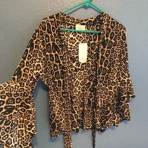 Never worn ! For all occasions mesh material